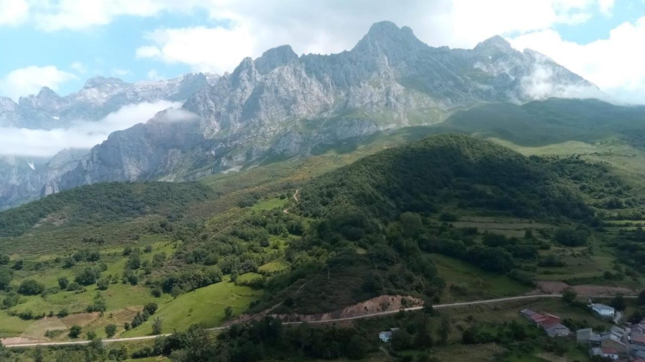 Casa Rural Pambuches Soto De Valdeon Ngoại thất bức ảnh